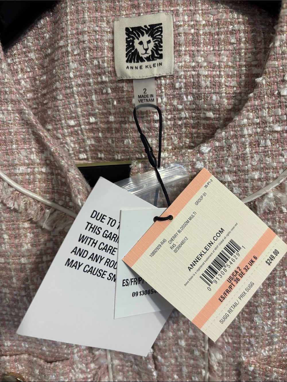 Anne Klein Pink Tweed Topper - Classic Elegance - Picture 2 of 8